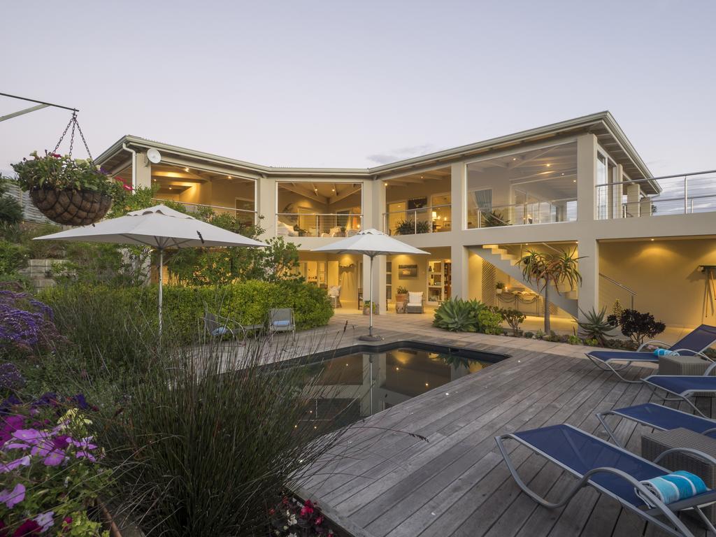 Bahari Beach House Плеттенберг-Бей Экстерьер фото