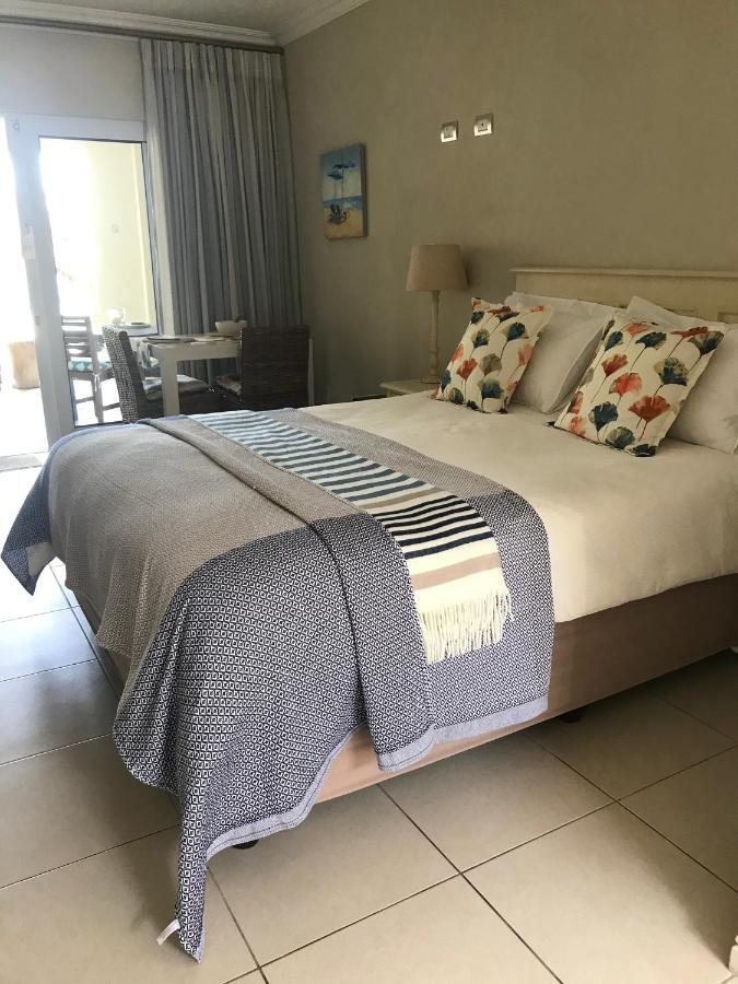 Bahari Beach House Плеттенберг-Бей Экстерьер фото
