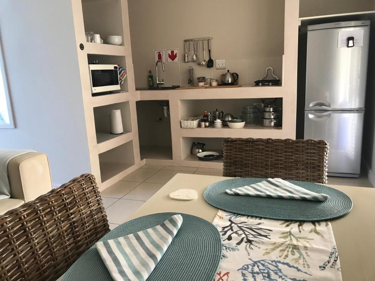 Bahari Beach House Плеттенберг-Бей Экстерьер фото